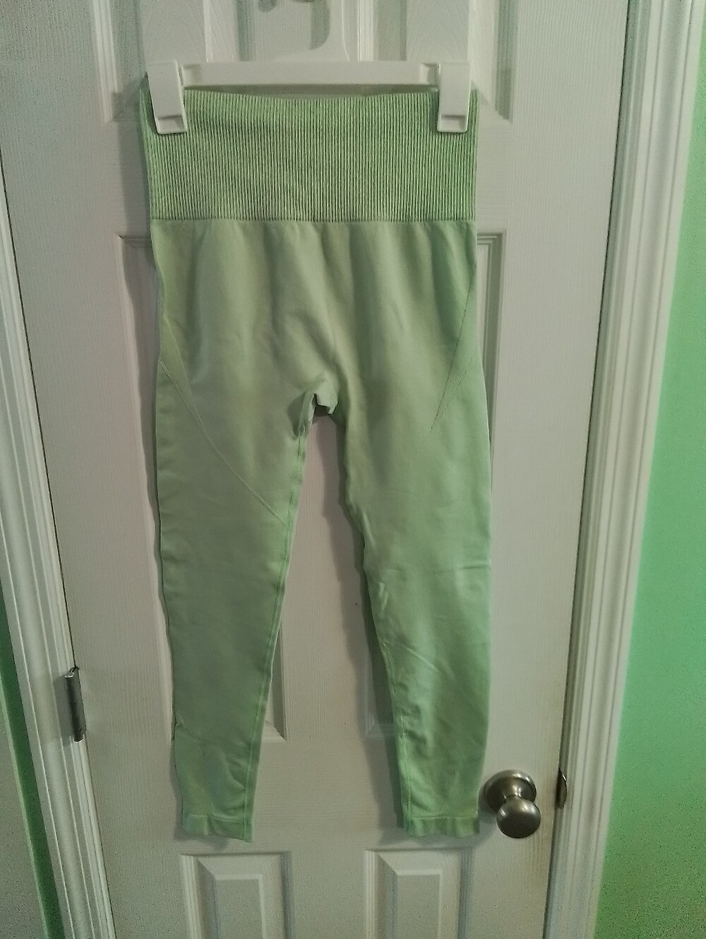 High-Waist Light Green Leggings